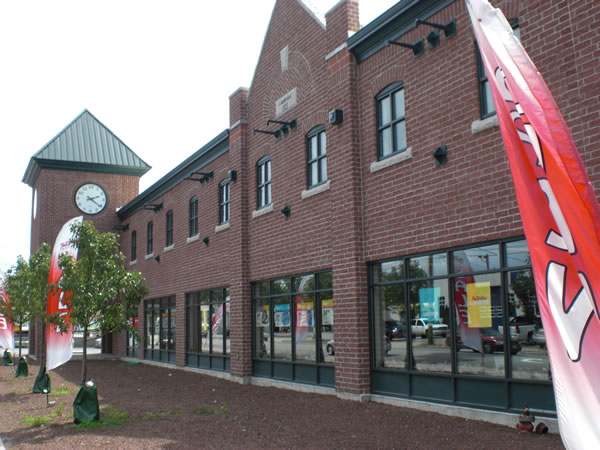 masonry retail space